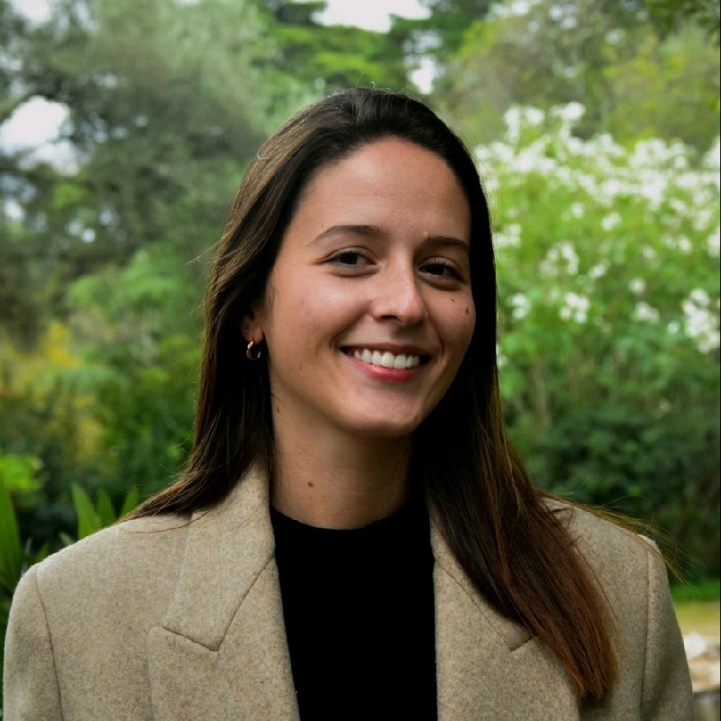 Beatriz Costa